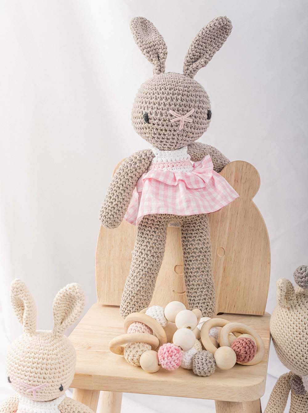Coneja con vestido Amigurumi