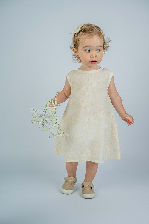 Vestido Bordado