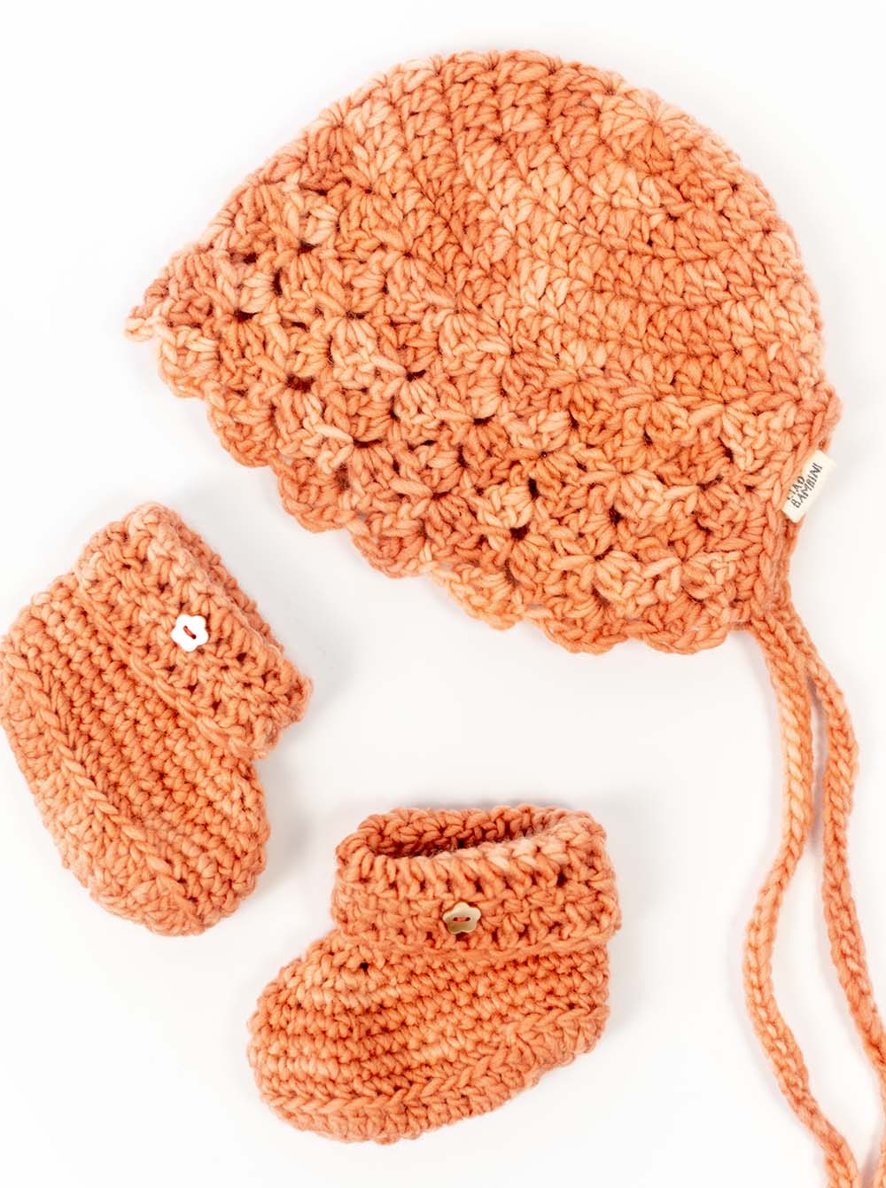 Set gorrito y escarpines de crochet image 3