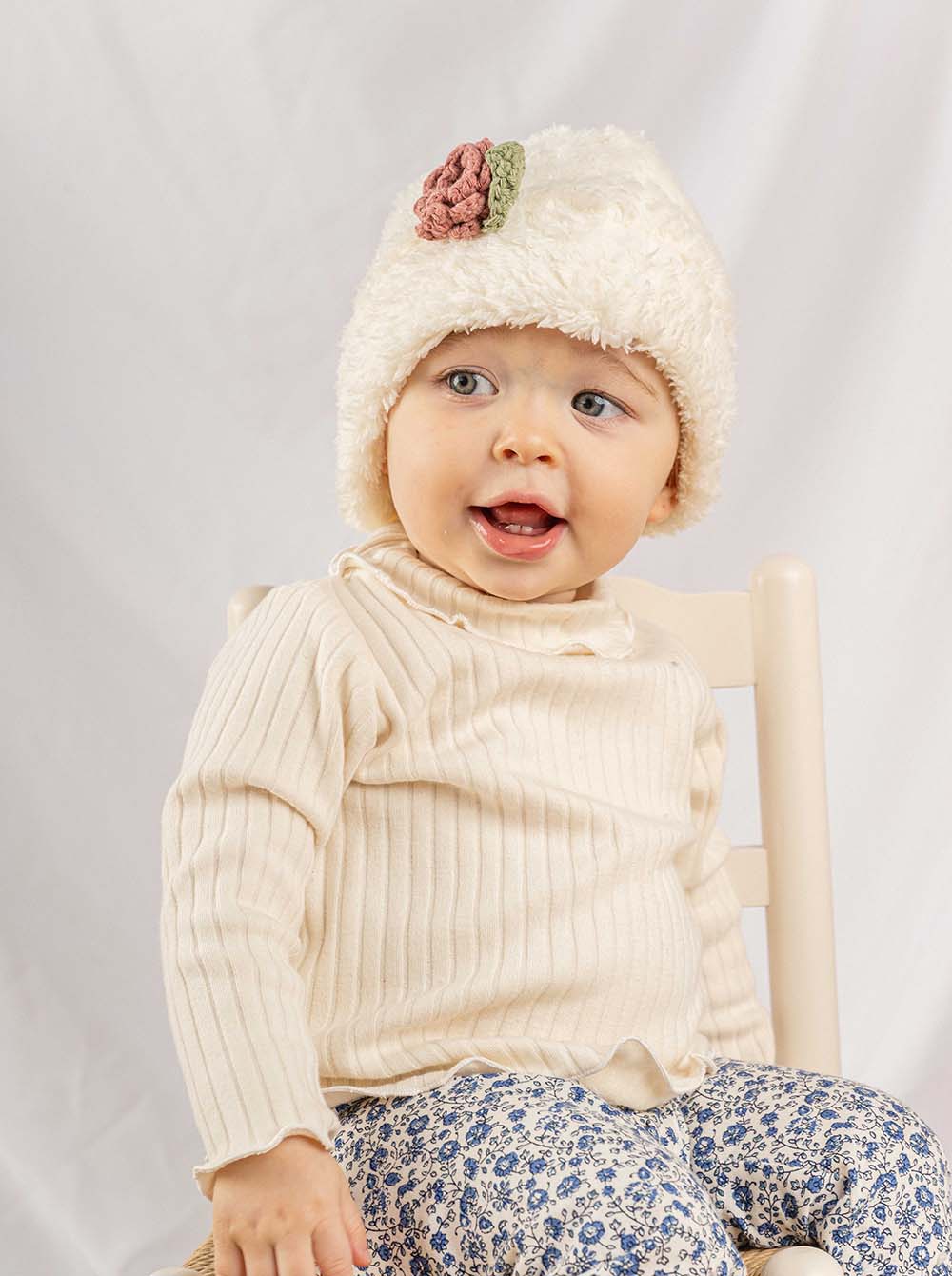 Gorro peluche image 3