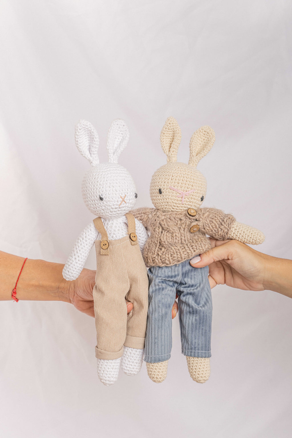 Set 6 (conejo vestido y dos prendas de conejo)